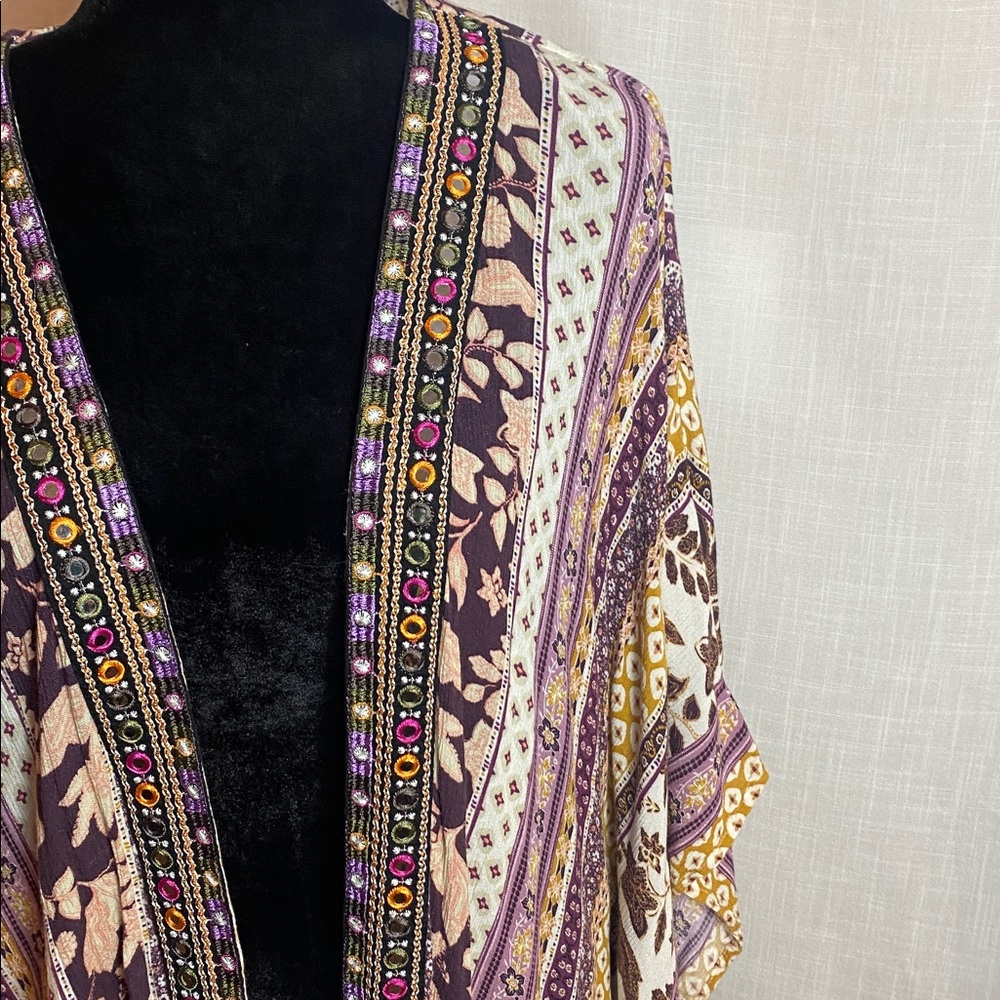 Boho Open Shawl - Picture 3 of 5